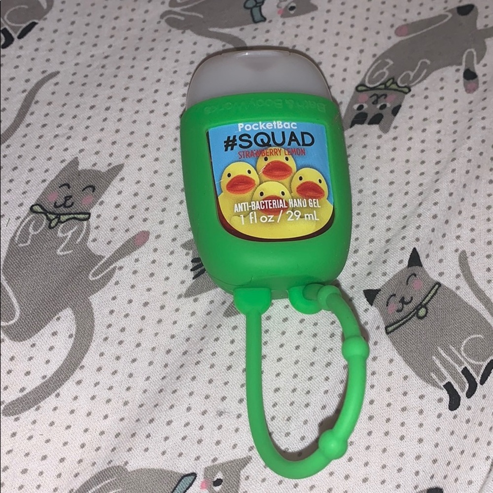 Pocketbac Lime hand sanitizer holder
